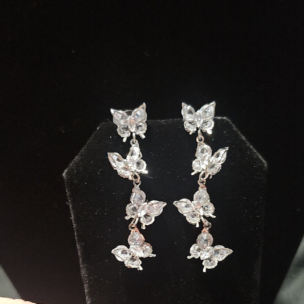 💜2 For $10💜Silver Butterfly Drop Earrings - Elegant Sparkling Women’s Jewelry